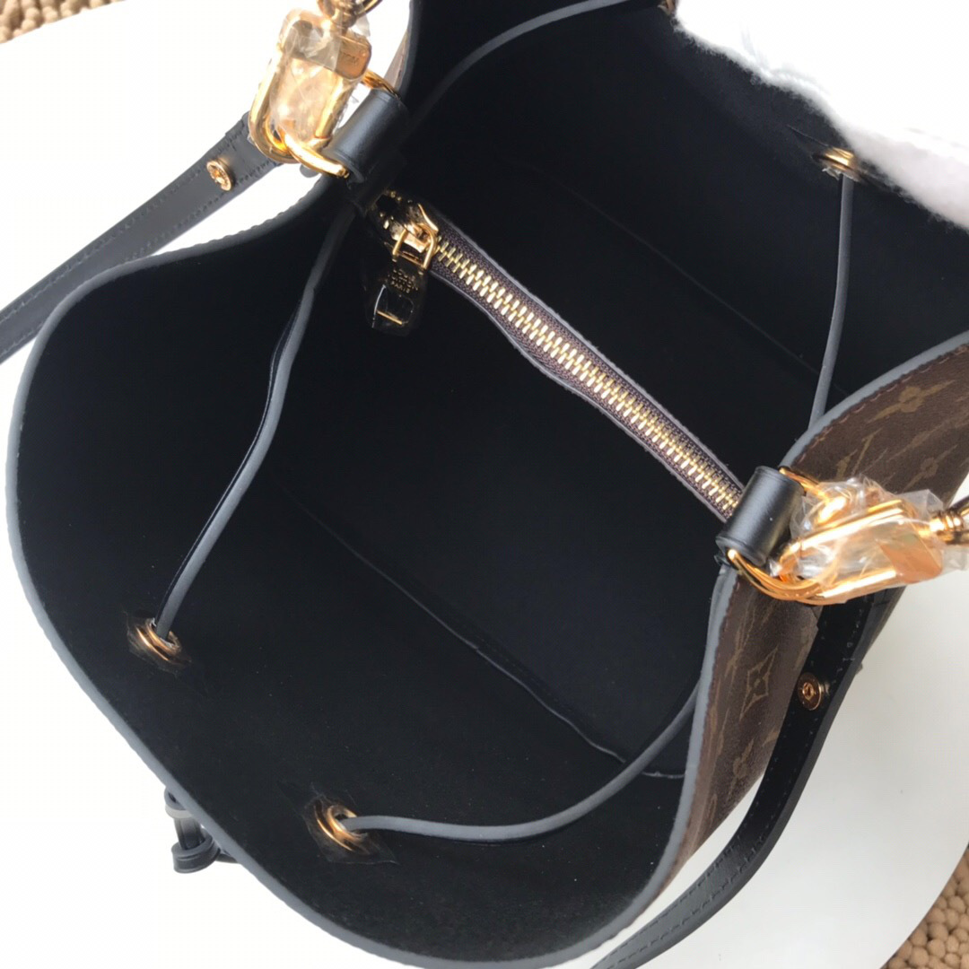 L0vis Vvtt0n good quality Bag Neonoe M43985 with black