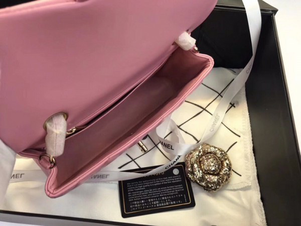 Ch**el Flap Bag Lambskin Pink with Gold Hardware 20CM