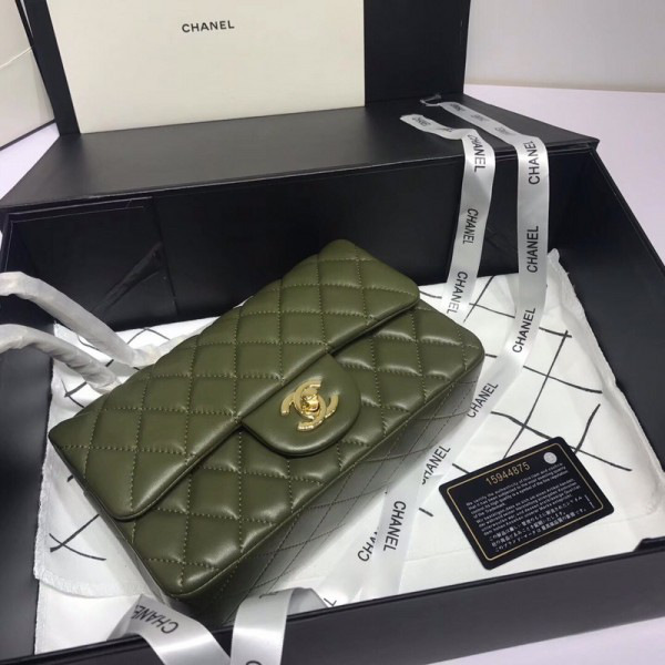 Ch**el Flap Bag Lambskin Dark Green with Gold Hardware 20CM