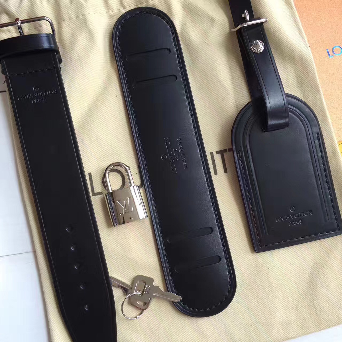 L0vis Vvtt0n Keepall Monogram with black M41416
