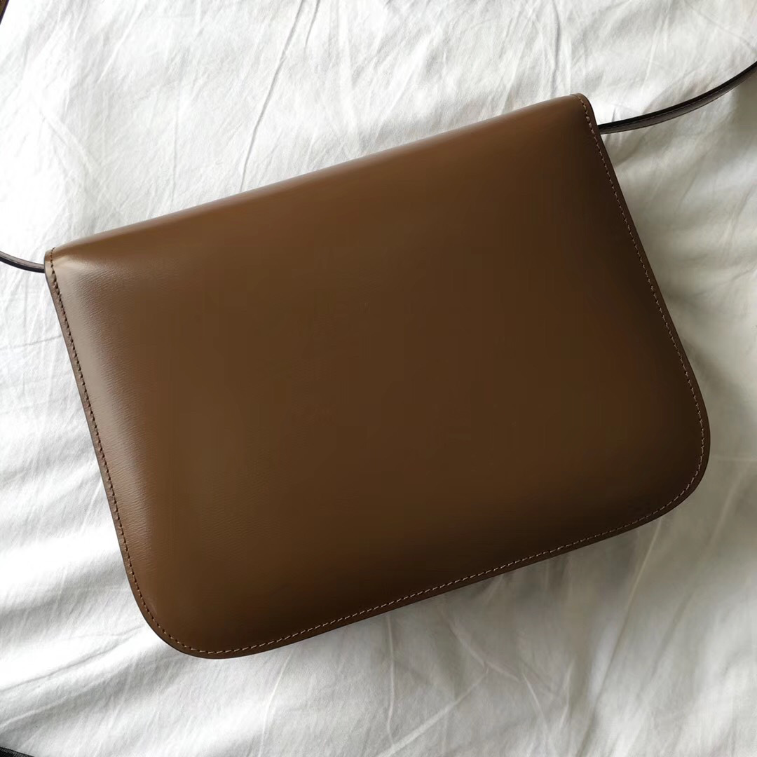 Ce1i*e Classic Bag in Box Calfskin Smooth Leather