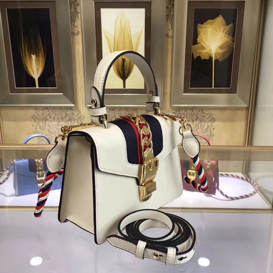 Gvc*1 Sylvie leather mini bag in White 470270