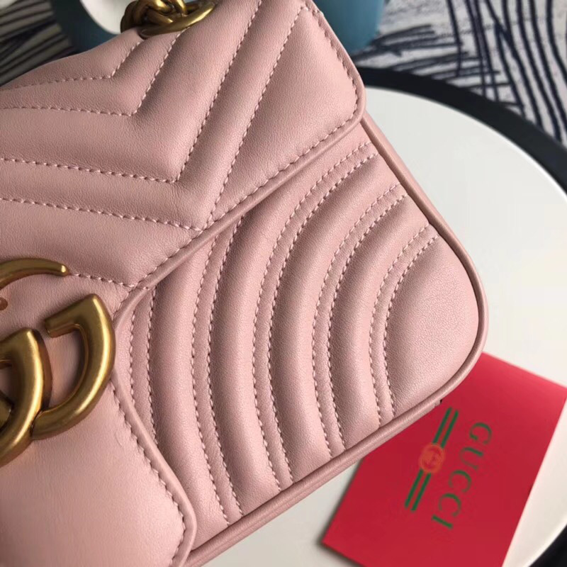 Gvc*1 Marmont matelassé shoulder bag in Pink 443497