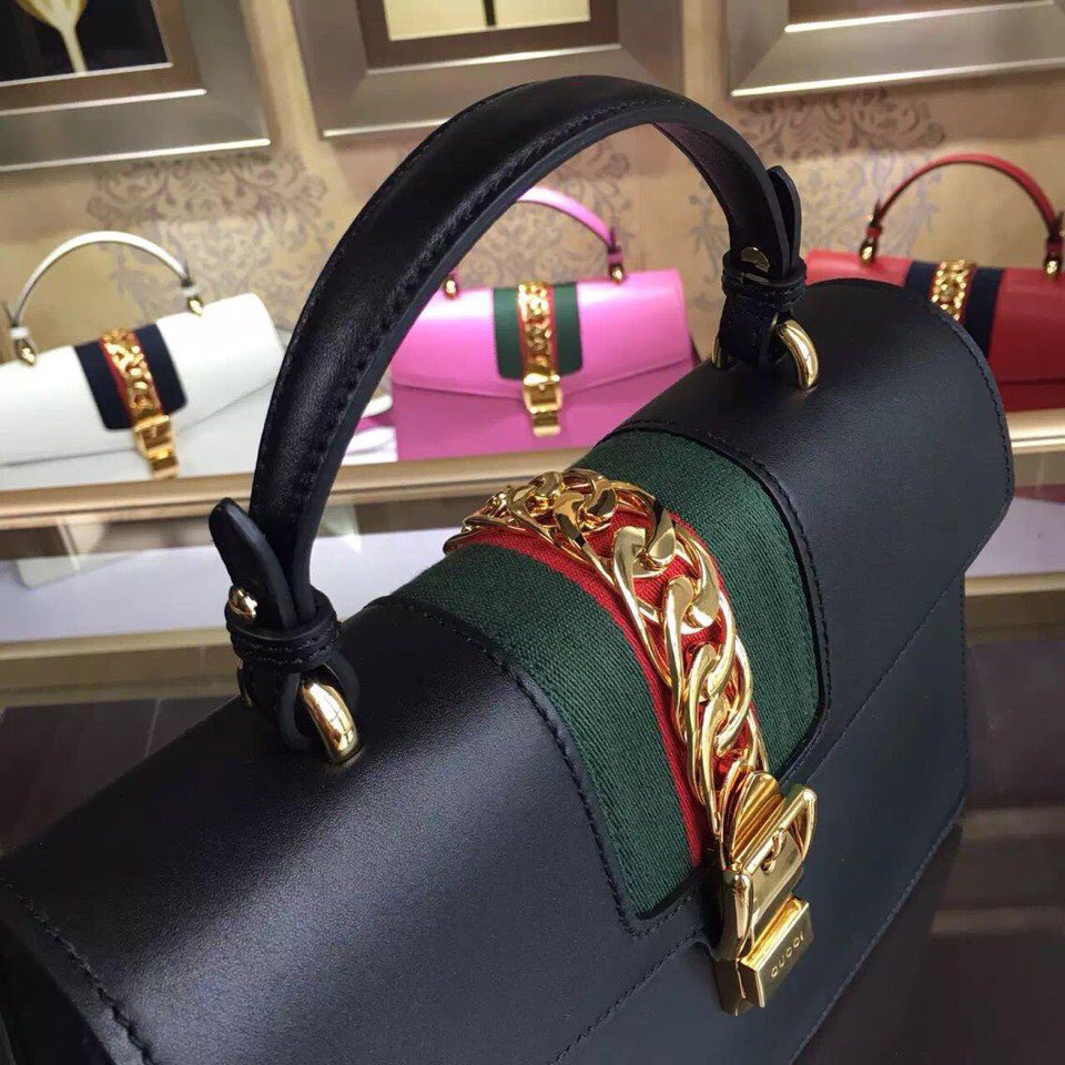 Gvc*1 Sylvie medium top handle bag in Black leather 431665