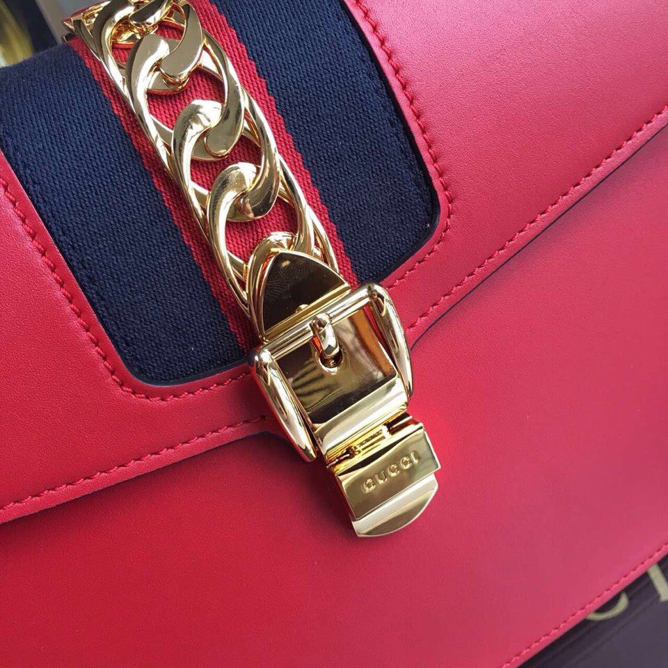 Gvc*1 Sylvie medium top handle bag in Red leather 431665