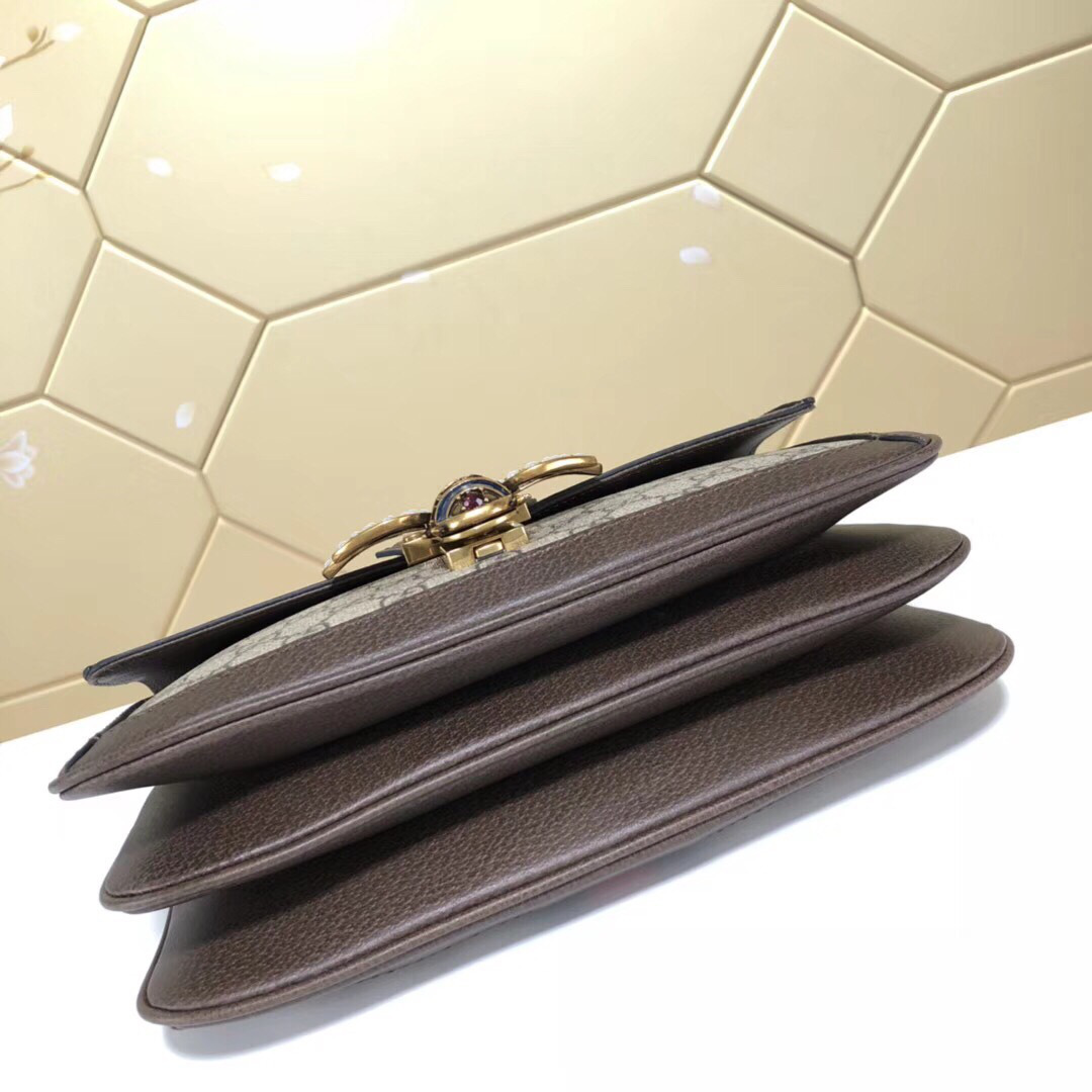 Gvc*1 Queen Margaret Svp*me medium shoulder bag in Brown 524356