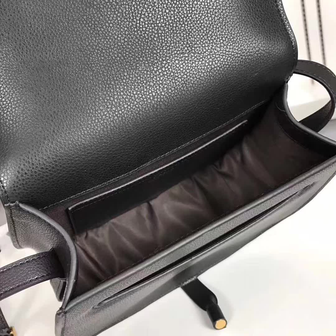 Chloe original calfskin crossbody saddle bag in Black