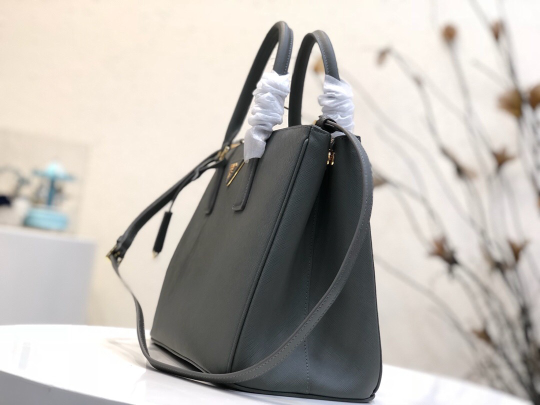 Pra*a Galleria Saffiano Leather Bag in Gray