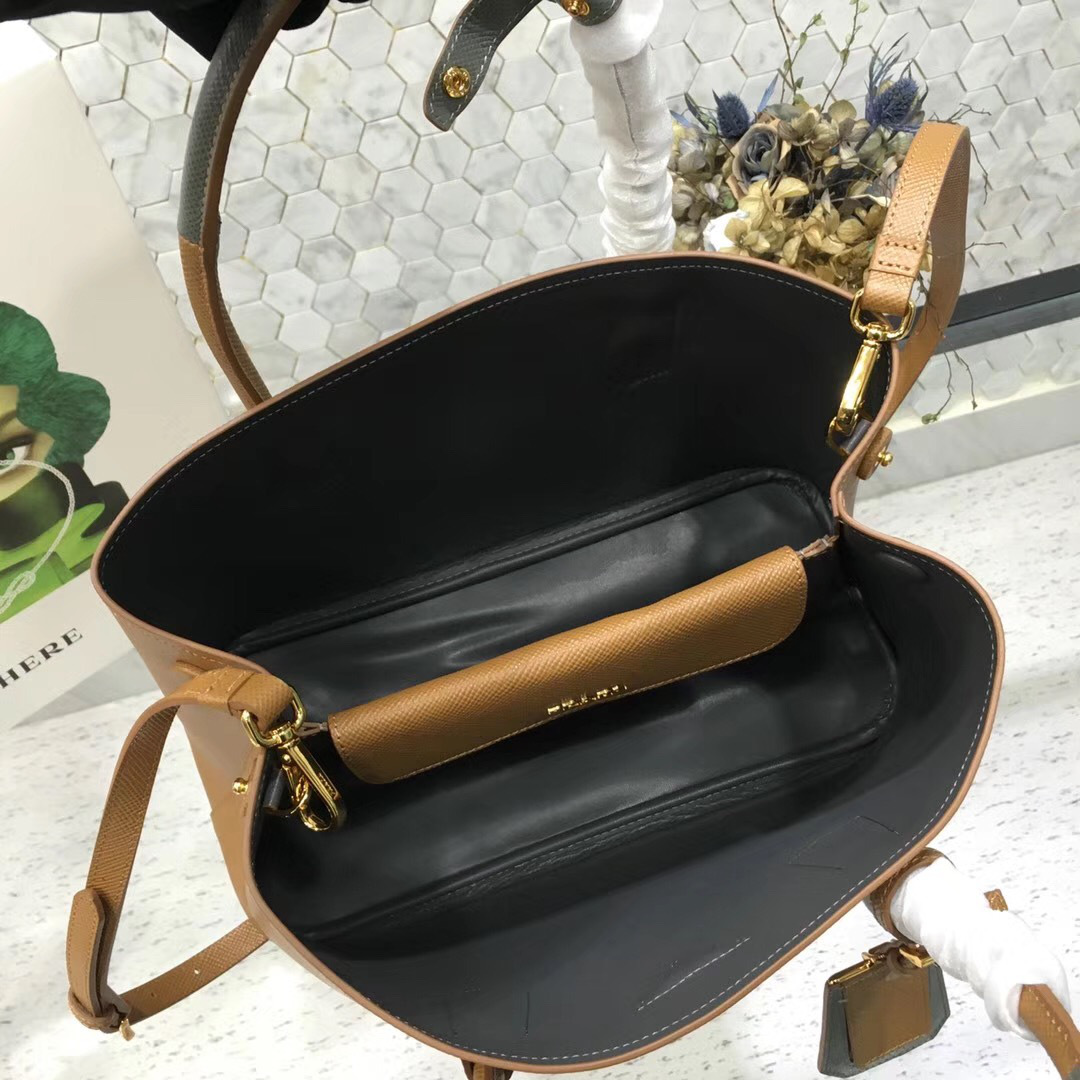 Pra*a Saffiano Cuir Small Double Leather Bag in Khaki