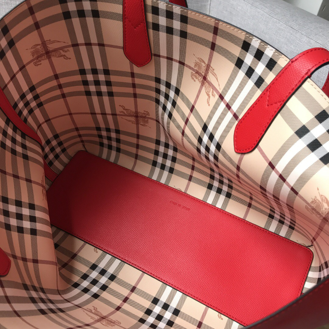 Bv*b*rry Double Side Shopping bag for Women in Red