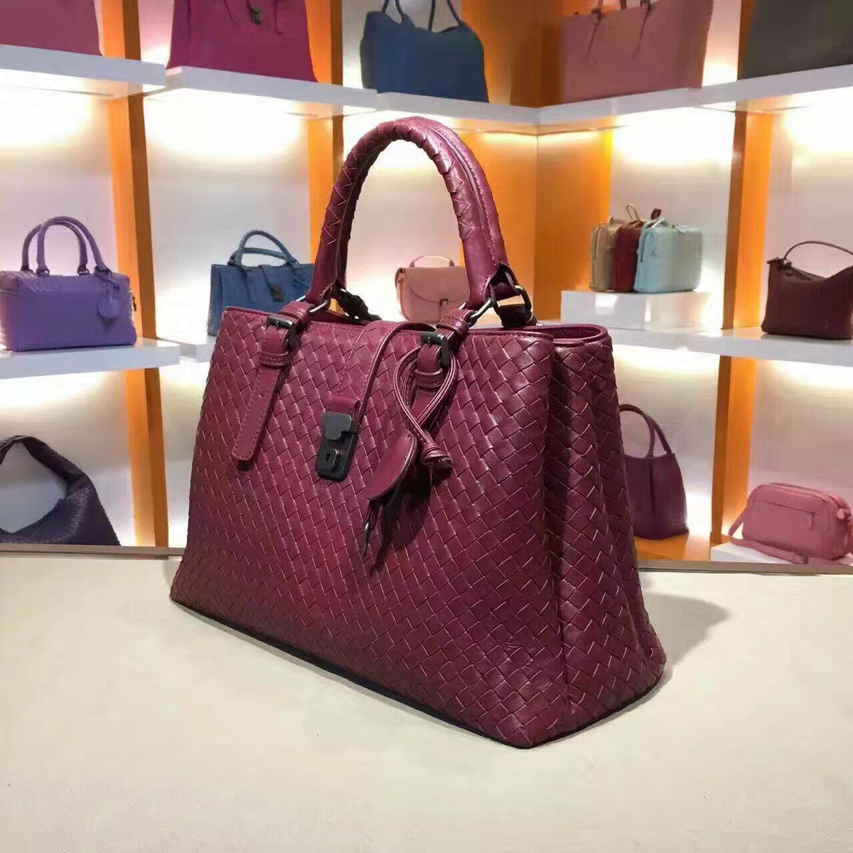 B0tt*ga Ven*ta Wine Red Handbag 7453