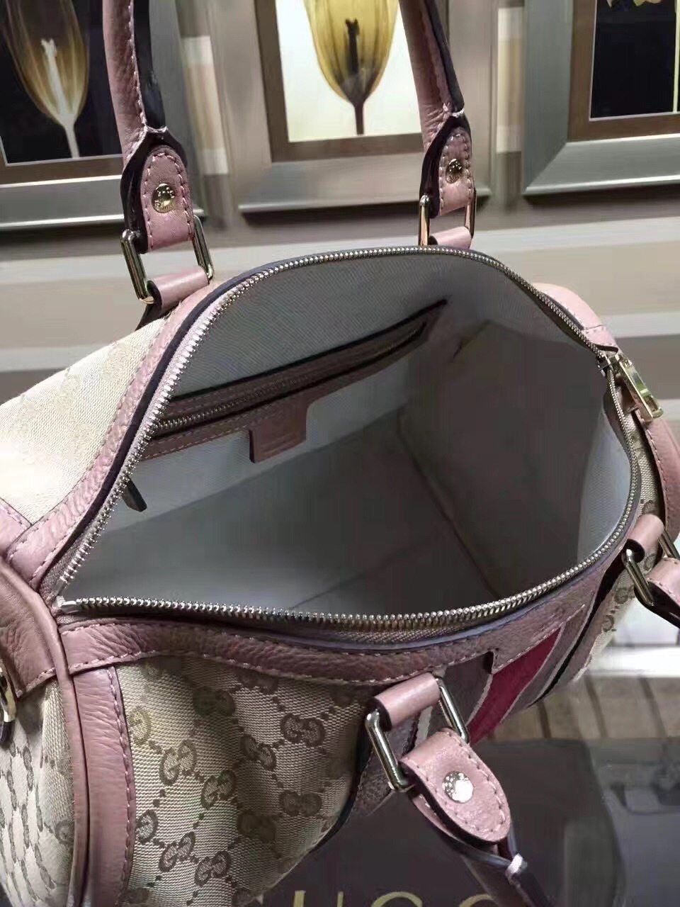 Gvc*1 Webby Speedy Canvas Cross Body Bag in Pink