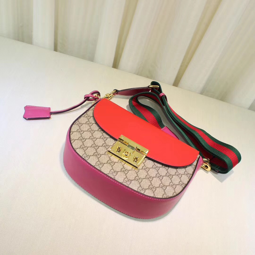 Gvc*1 Padlock Leather shoulder bag for Women Rose Red