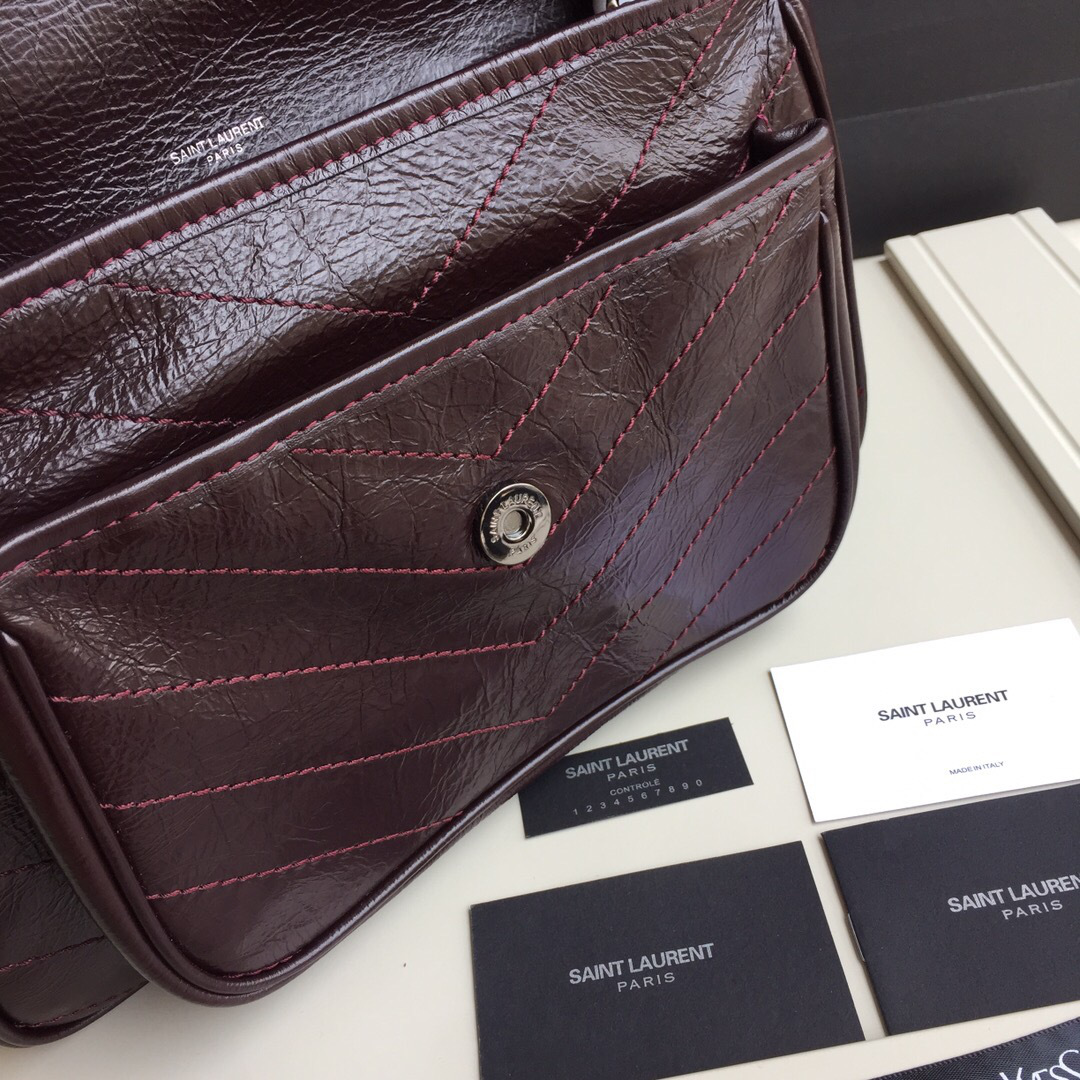 Y51 Monogram shoulder bag in Wine Red
