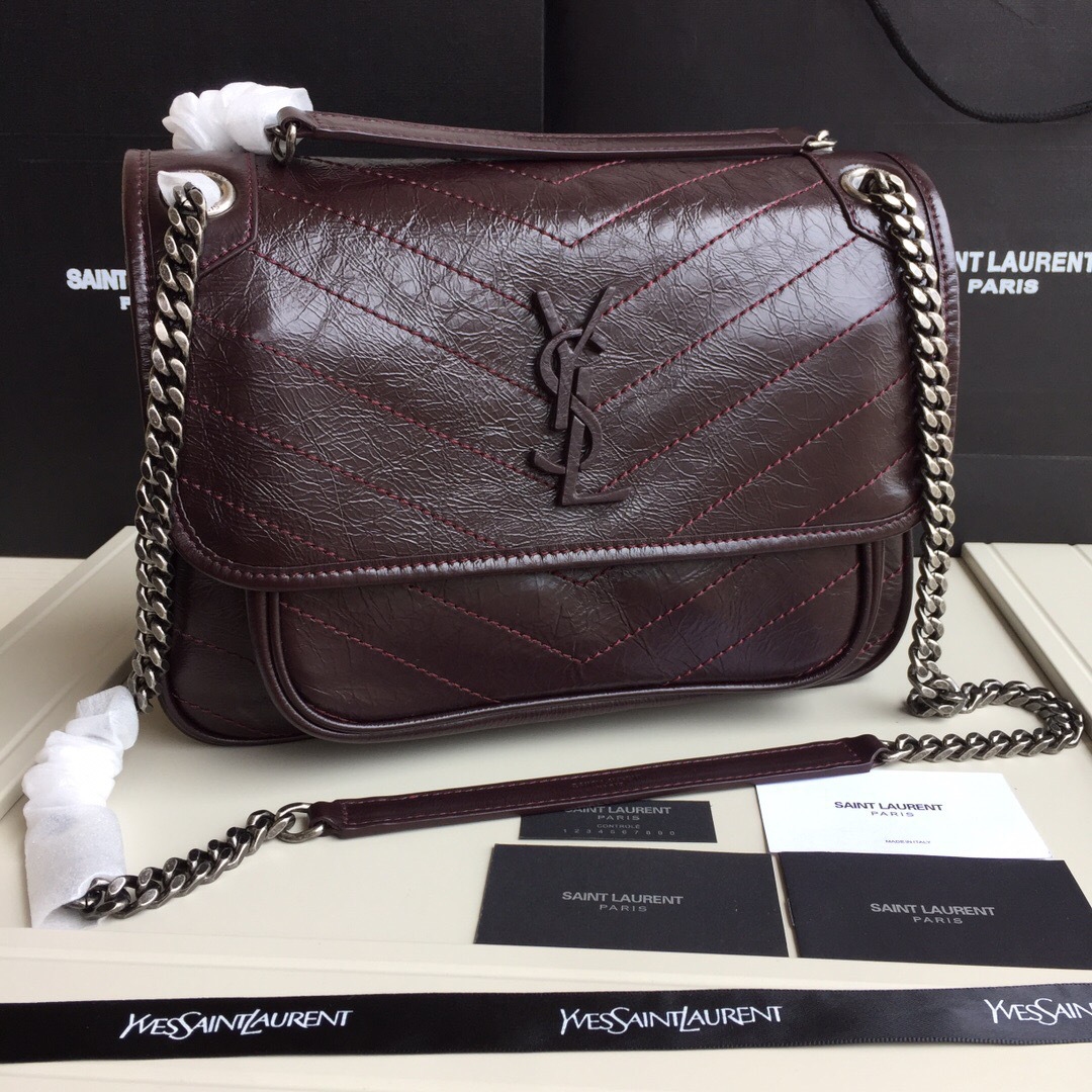 Y51 Monogram shoulder bag in Wine Red