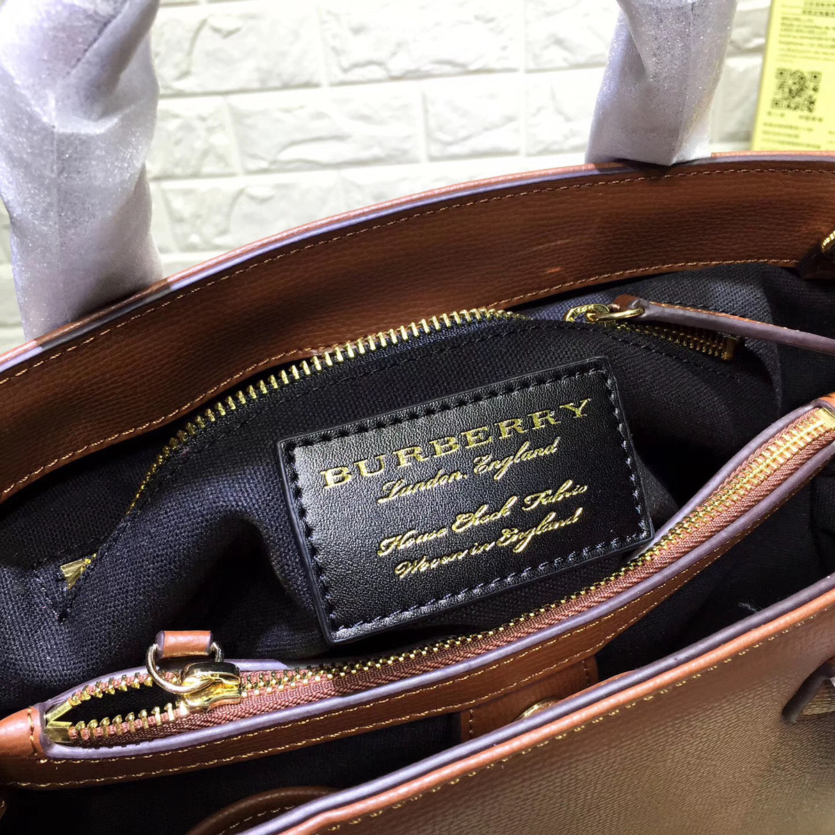 Bv*b*rry Classic Leather Tote Bag with Brown