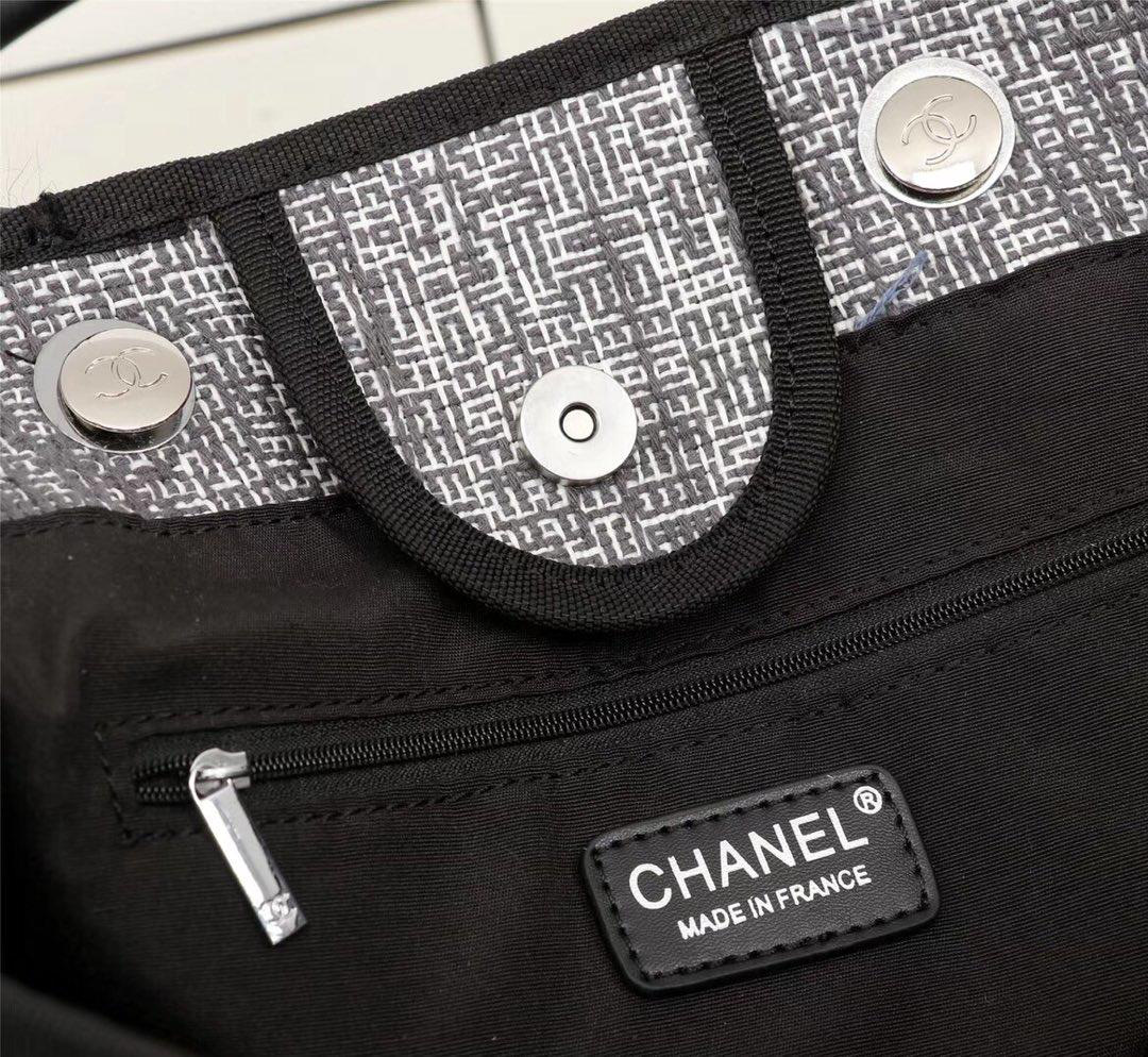 Ch**el Large canvas beach bag with Black