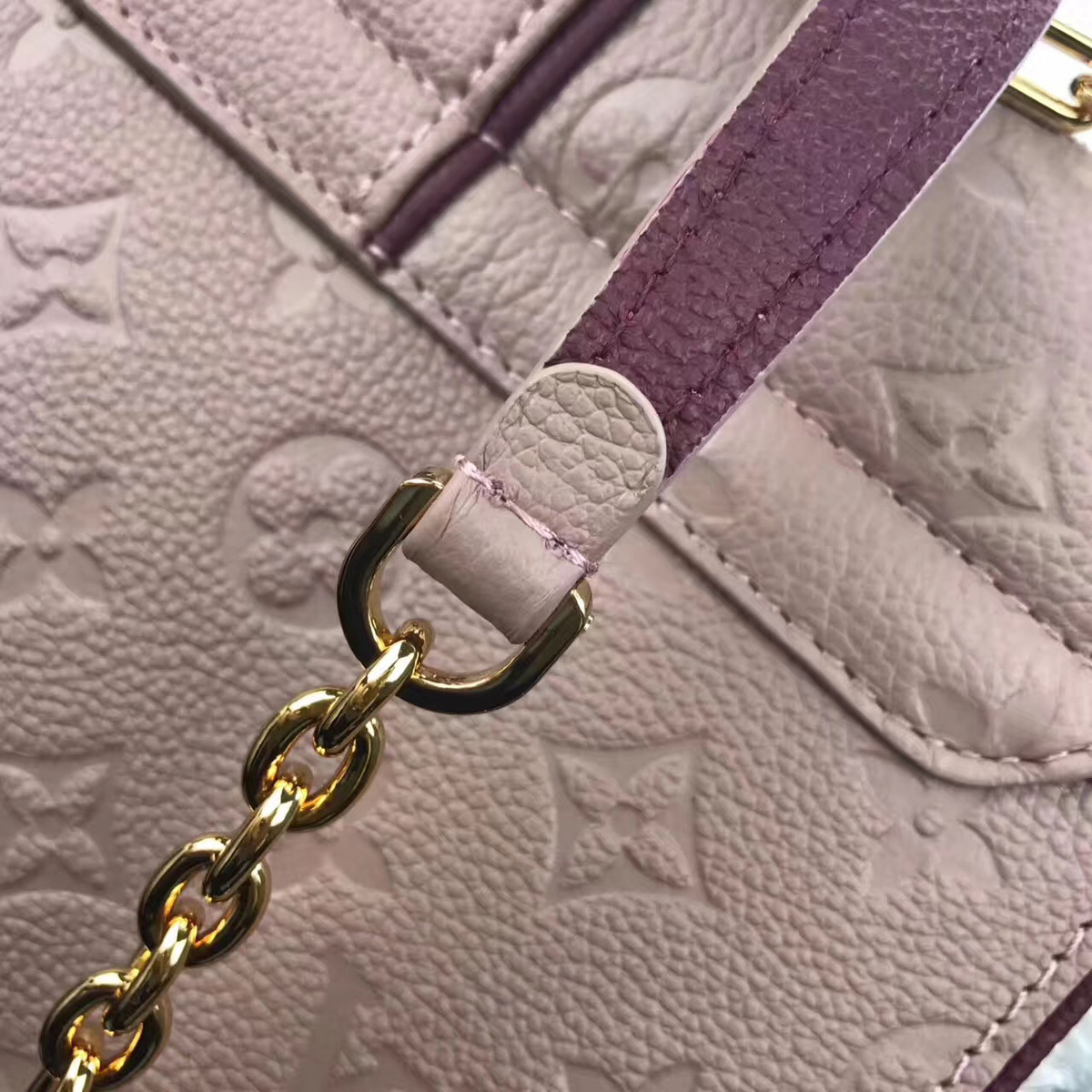 L0vis Vvtt0n Chain handbag M43393