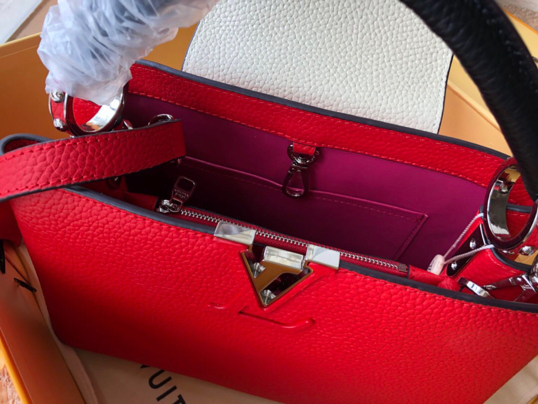 L0vis Vvtt0n Leather Capucines Bag N94519 Red