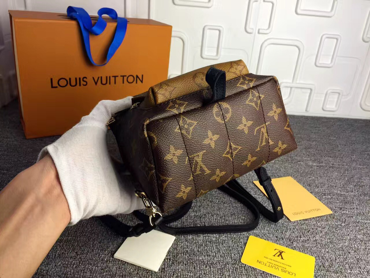 L0vis Vvtt0n Palm Springs monogram canvas Mini Backpack M41562