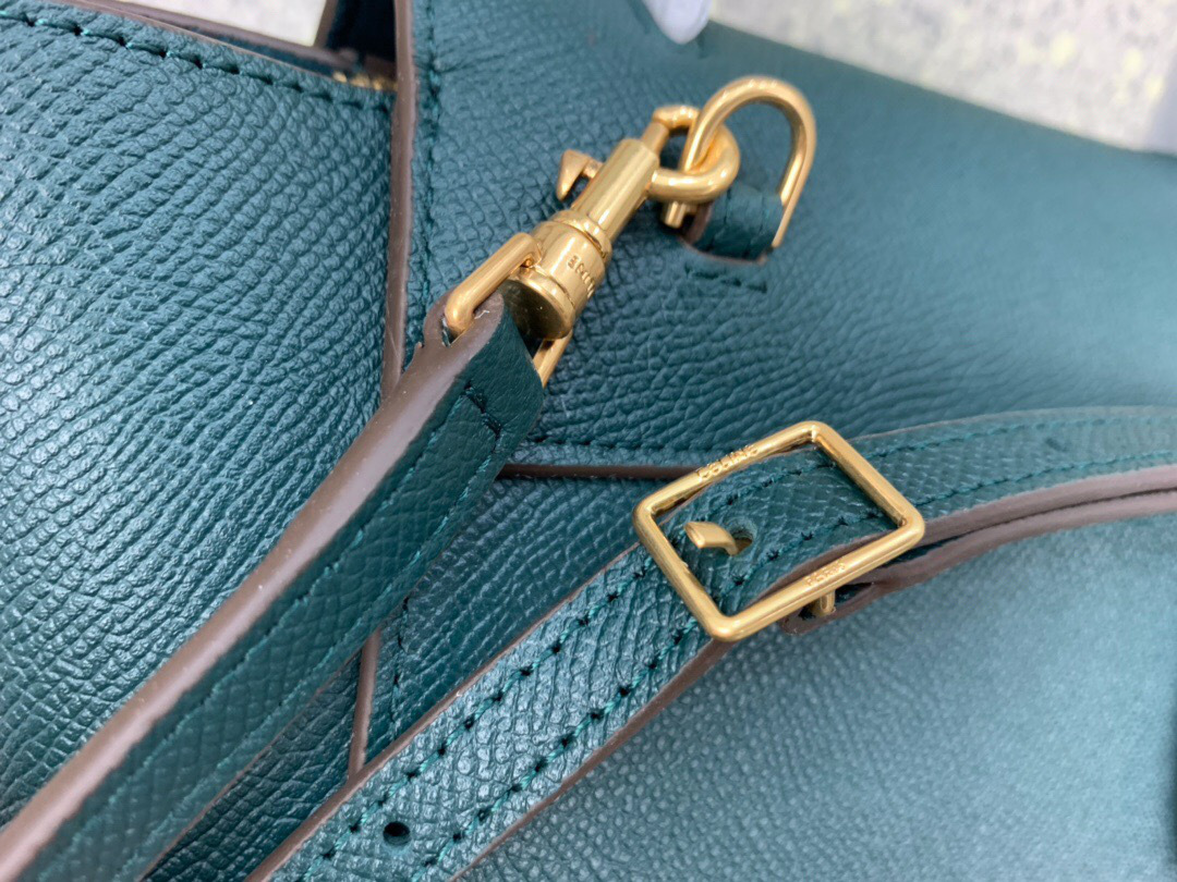 Ce1i*e Micro Belt Bag In Grained Calfskin with Dark Green 20cm 175519