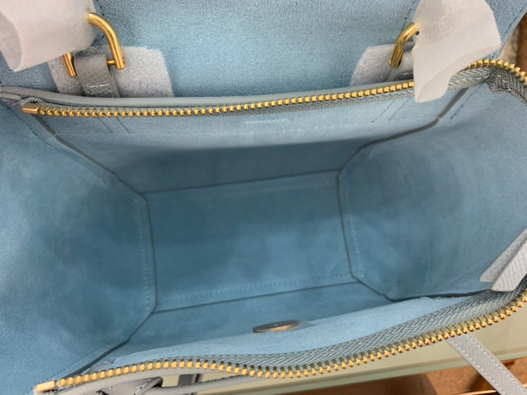 Ce1i*e Micro Belt Bag In Grained Calfskin with Light Blue 20cm 175519