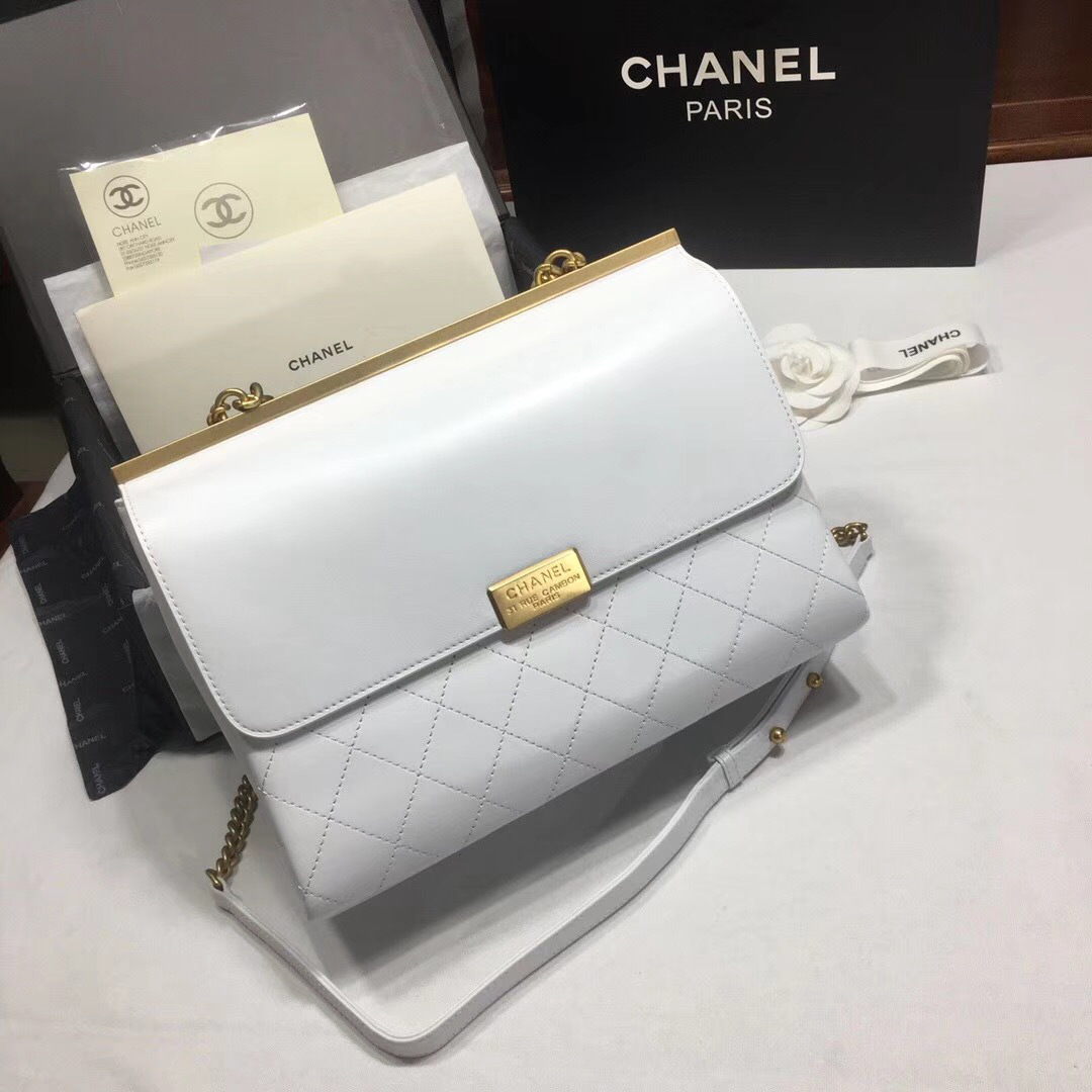 Ch**el Classic Lambskin Large Handbag A01112 white