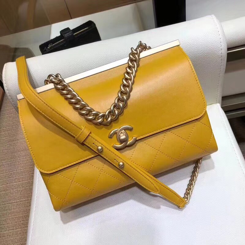 Ch**el Classic Lambskin Large Handbag A01112 Yellow