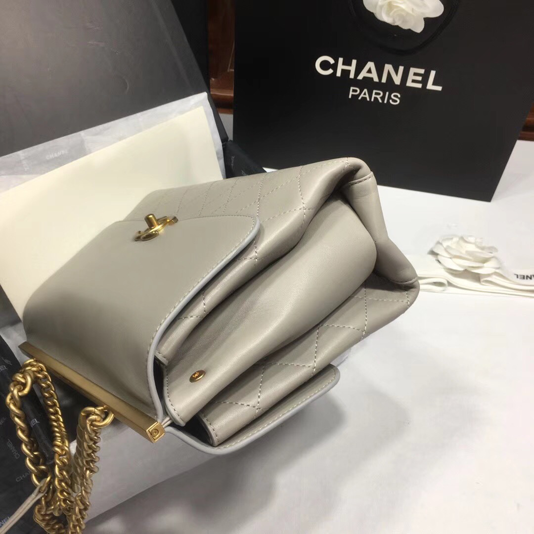Ch**el Classic Lambskin Large Handbag A01112 Gray