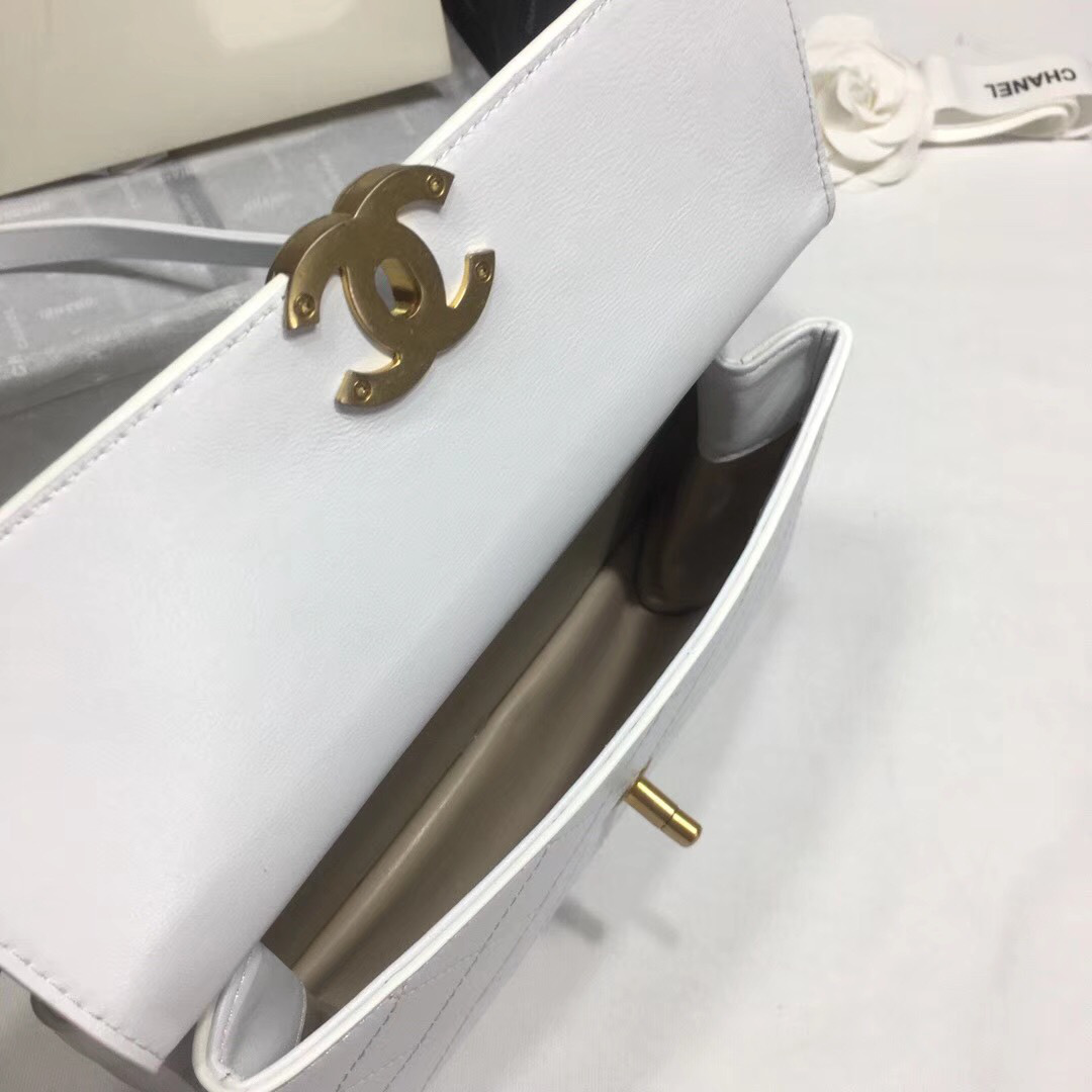 Ch**el Classic Lambskin Small Handbag A01112 White