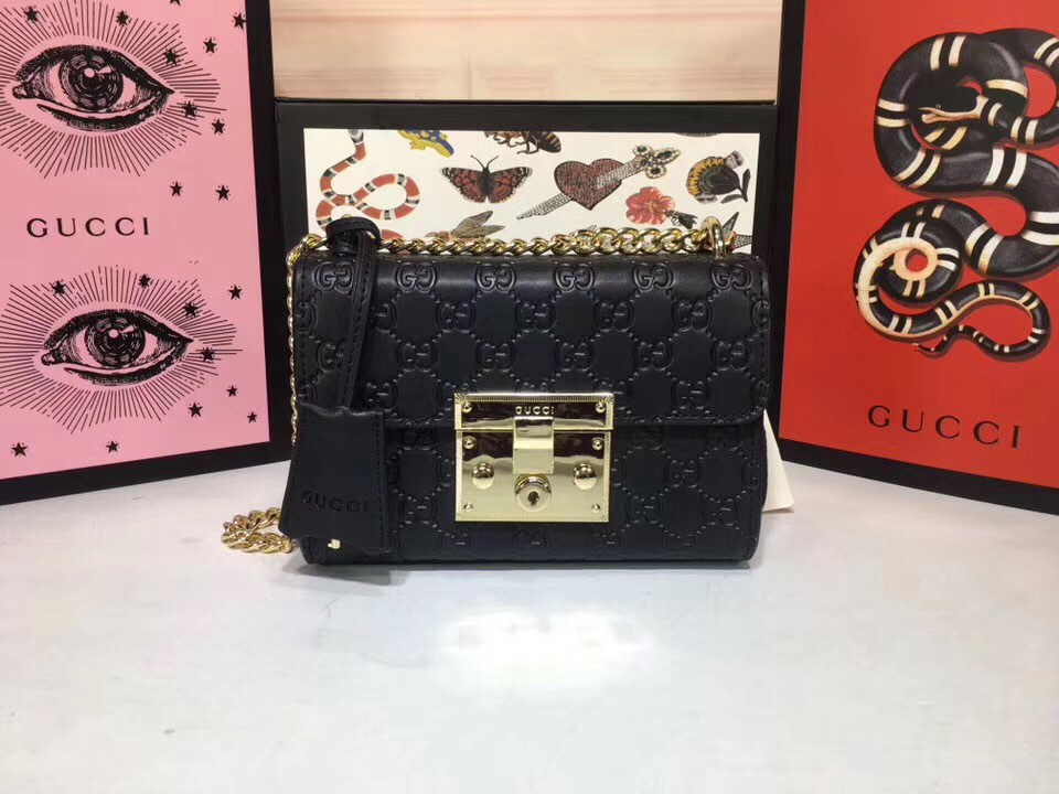 Gvc*1 Padlock small Signature shoulder Leather bag black 409487