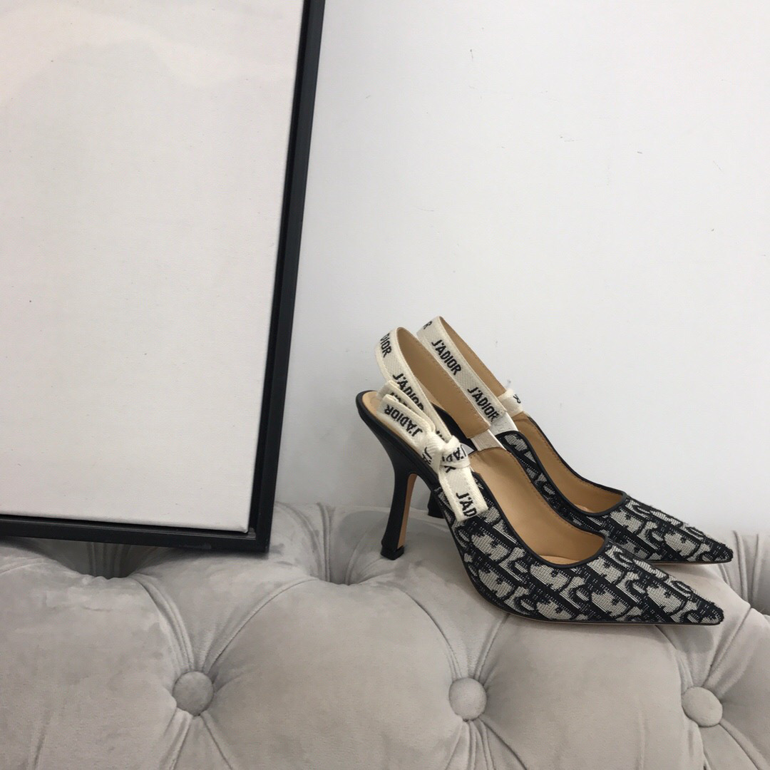 D10r Black High Heel shoes 9.5cm