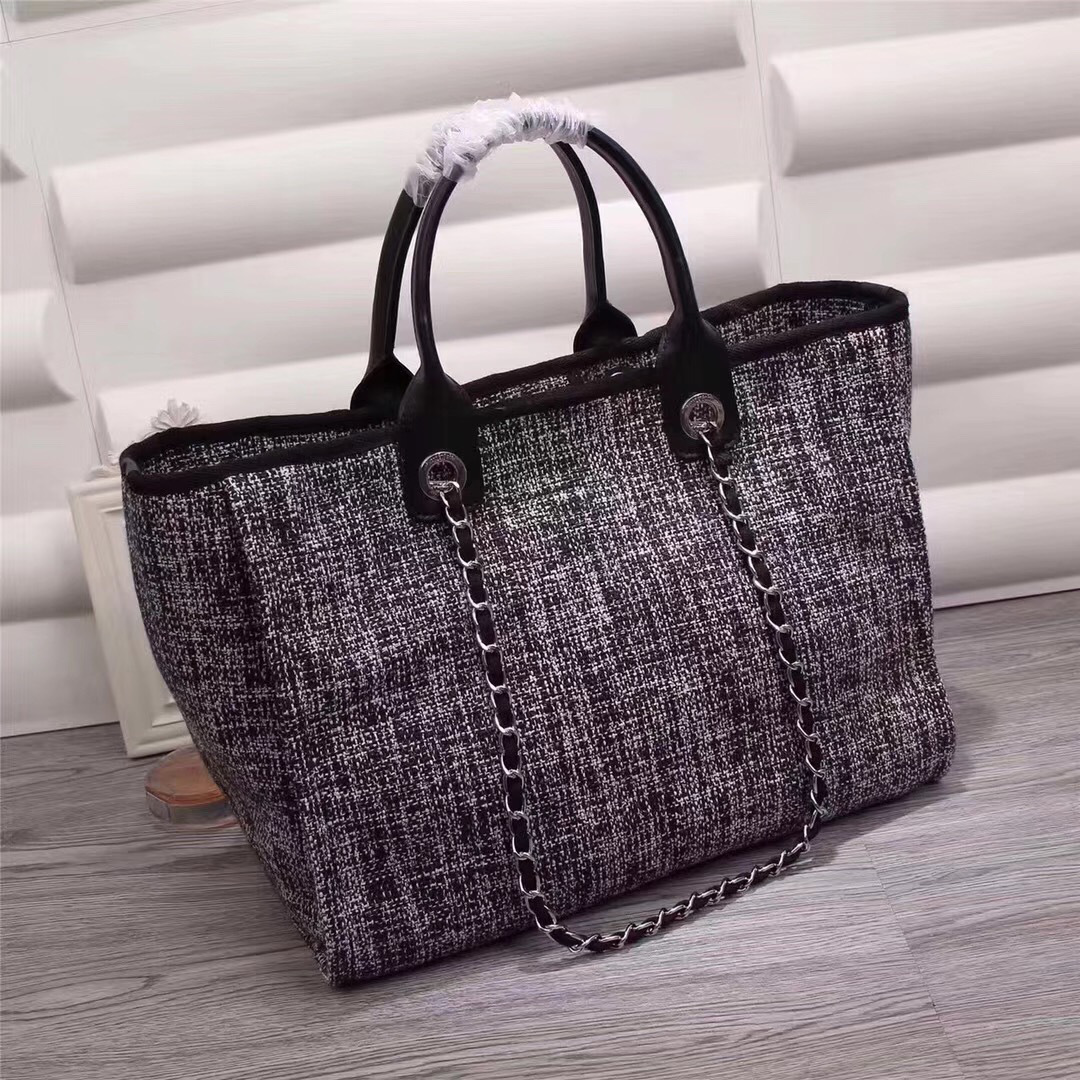 Ch**el Canvas Large Deauville Tote Bag A66942