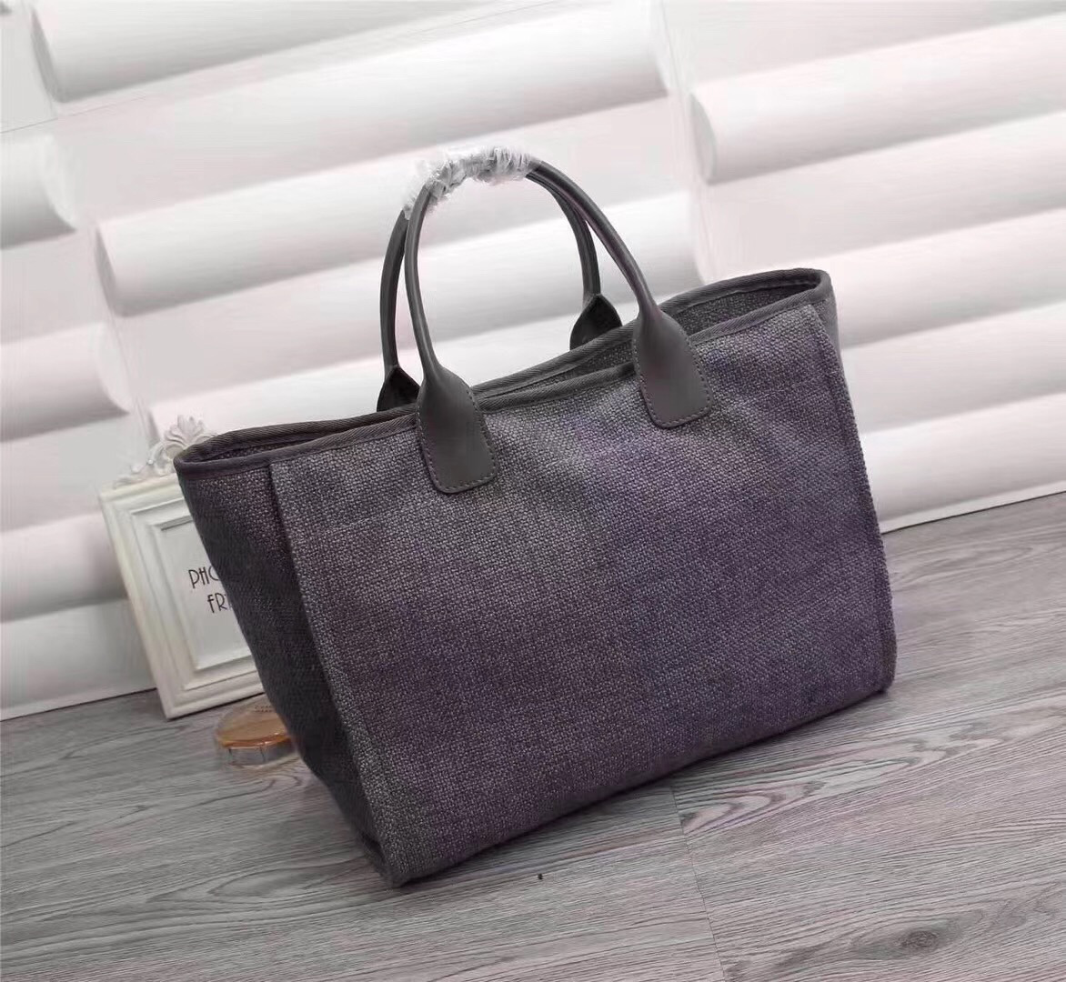 Ch**el Canvas Large Deauville Tote Bag Gray A66942