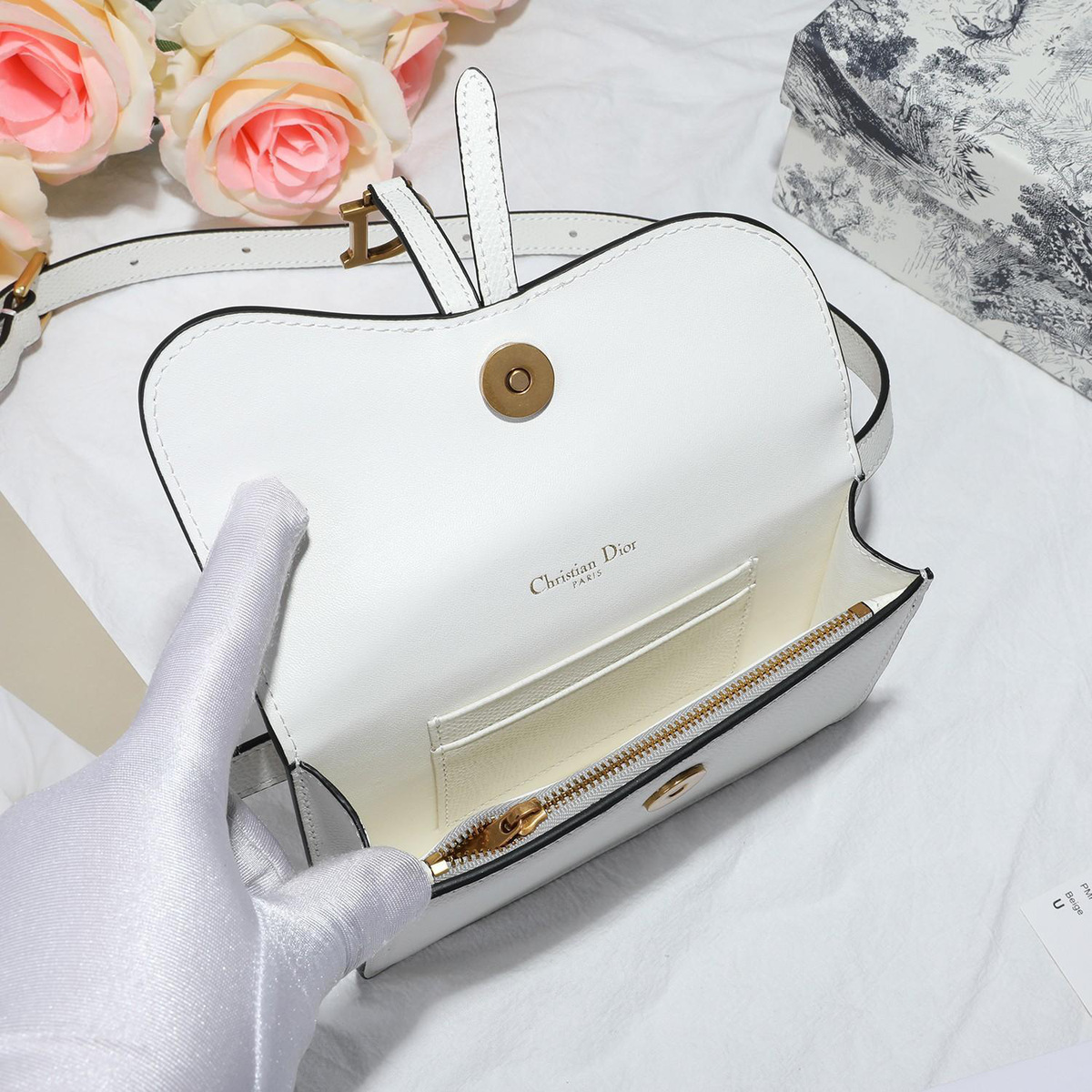 D10r Saddle Waistband Saddle white bag 17cm