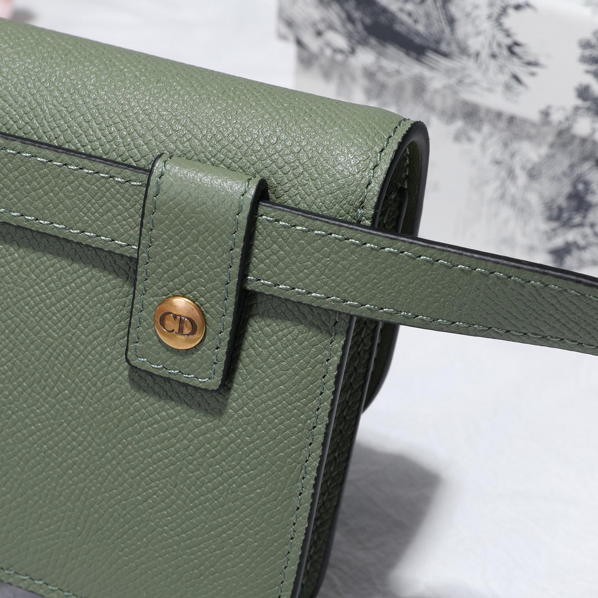 D10r Saddle Waistband Saddle green bag 17cm