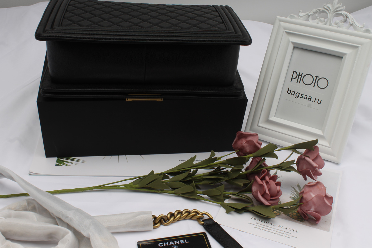 Ch**el Leboy Bag Calfskin In Black 30cm