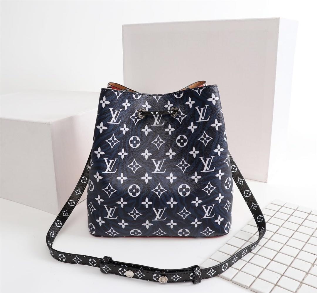 L0vis Vvtt0n NEONOE Bucket Handbag Bagsaa