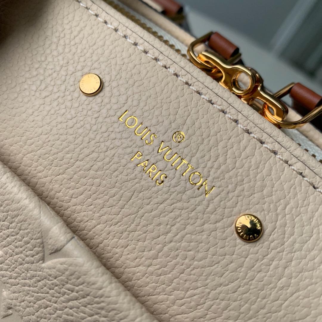 L0vis Vvtt0n embossed leather Speedy 25 Handbag