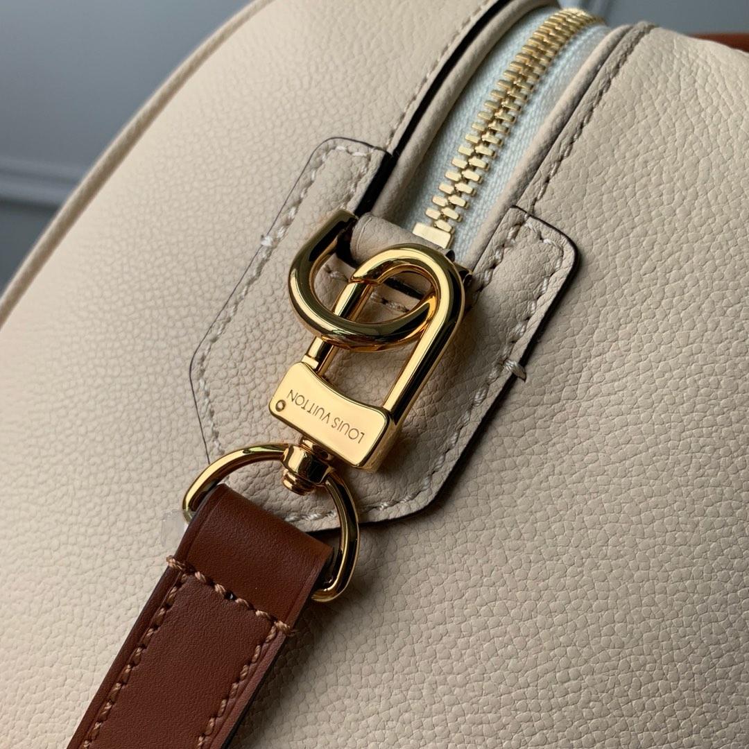 L0vis Vvtt0n embossed leather Speedy 30 Handbag 