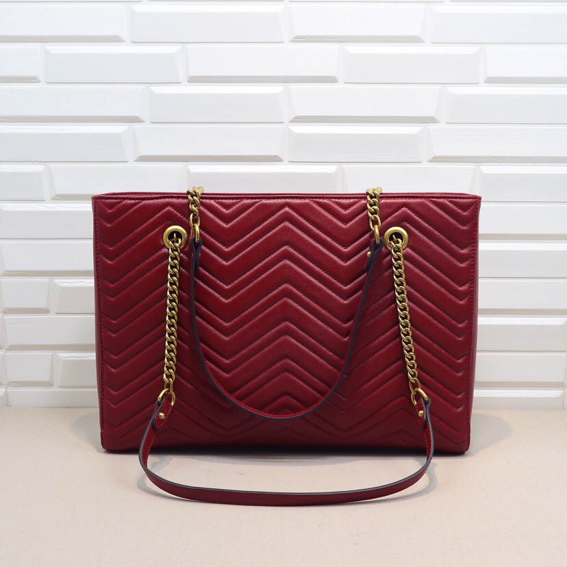 Gvc*1 GG Marmont matelassé medium tote Red 524578