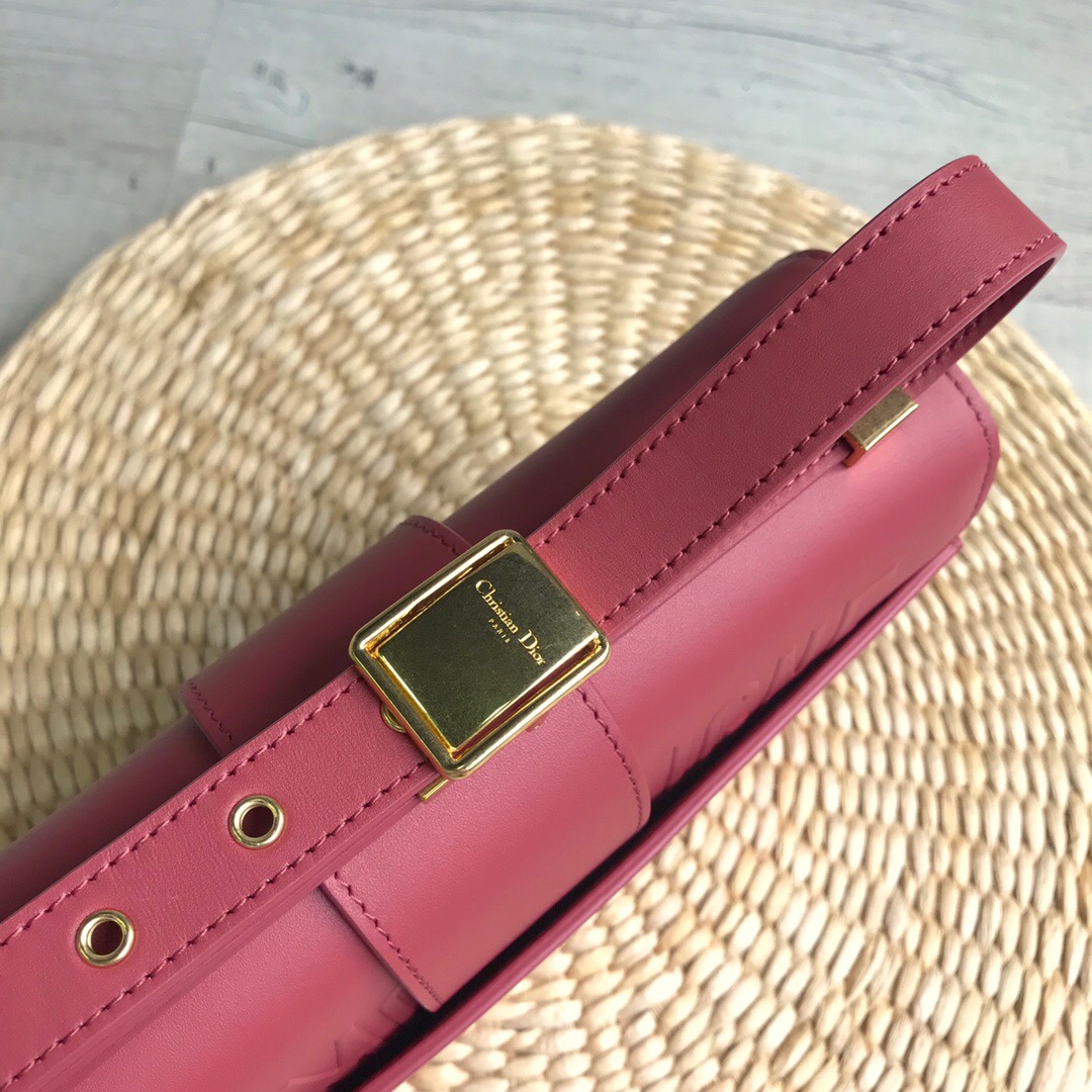 D10r Oblique Montaigne30 M9203 Red