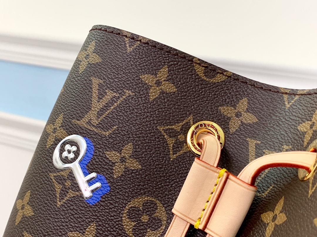 LV LoveLock Monogram NéoNoé M44369