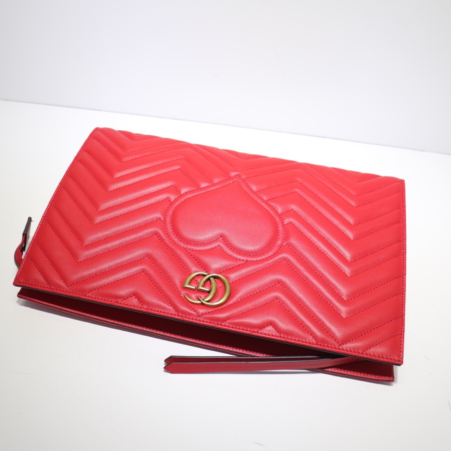 Gvc*1 Women GG Marmont matelassé clutch Red 448450