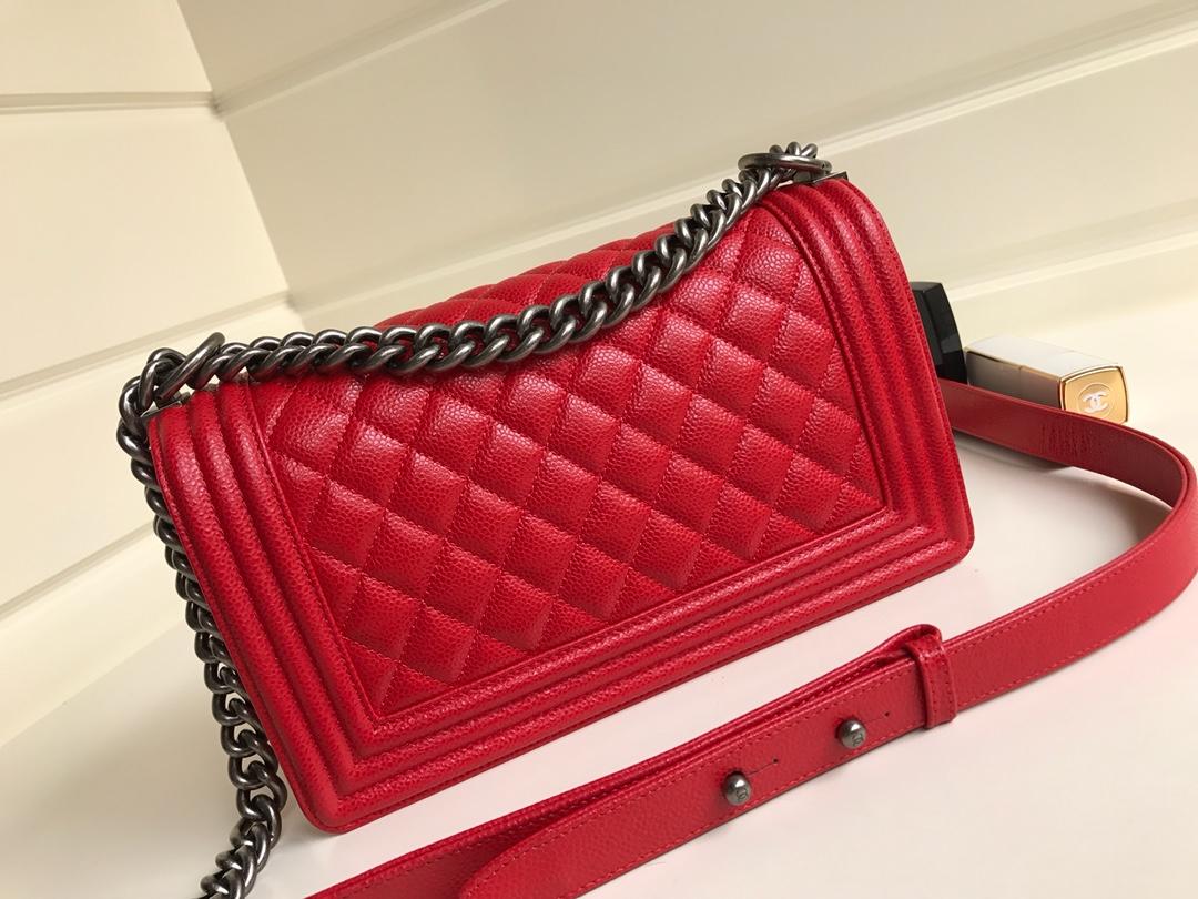 Ch**el Leboy Caviar 25cm Red silver haraware