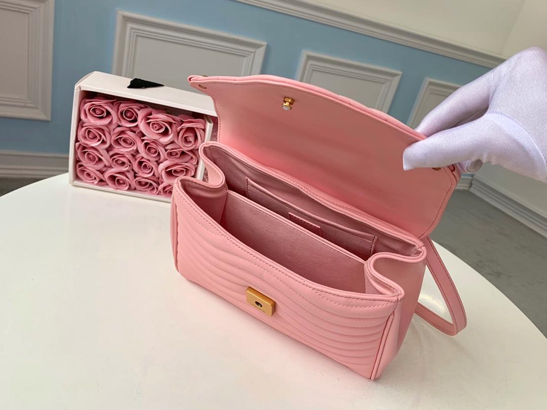 LV NEW WAVE TOP HANDLE HANDBAG Silky calfskin Pink