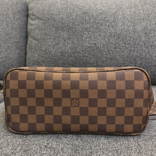 L0vis Vvtt0n Neverfull PM 29cm