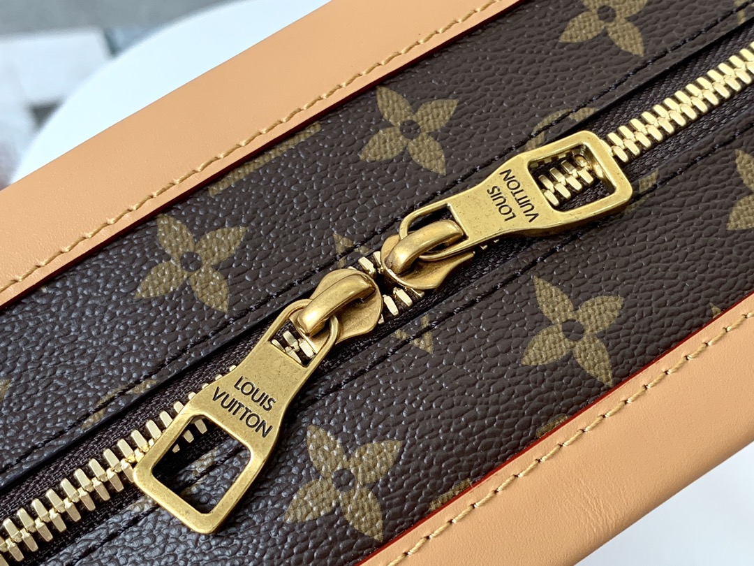 LV m44478 SOFT TRUNK bag