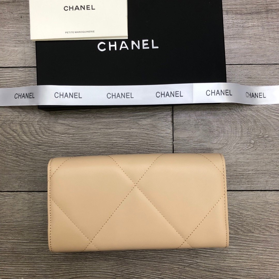 Ch**el wallet