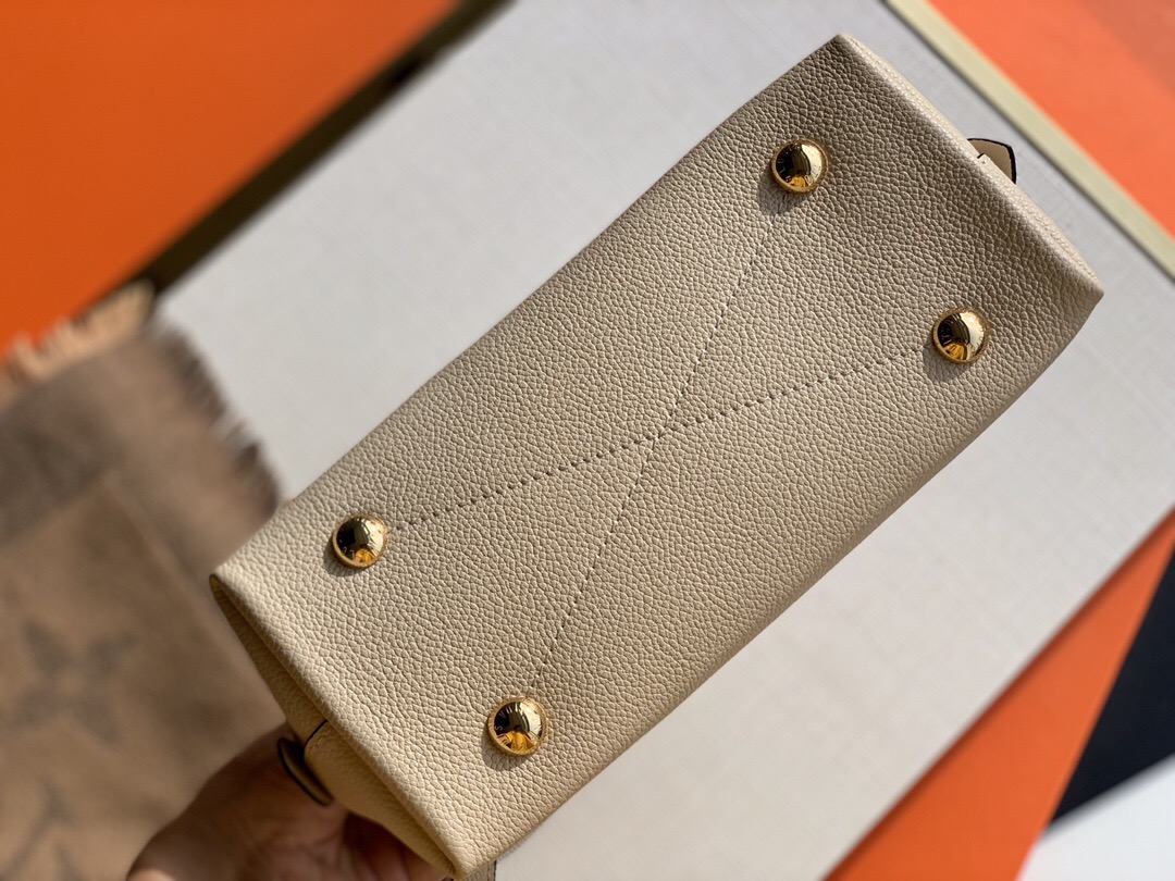 LV NEO ALMA BB Empreinte 25 M44829